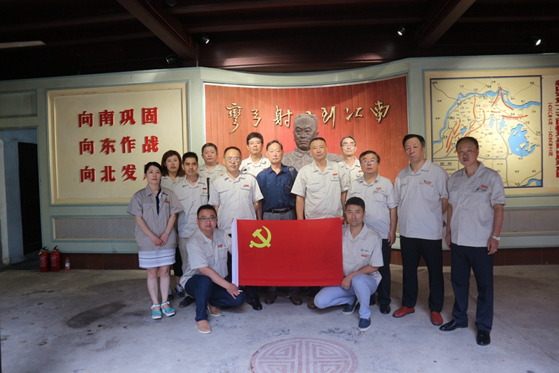 储运总支组织的参观宝堰新四军四县抗敌总会纪念馆.jpg